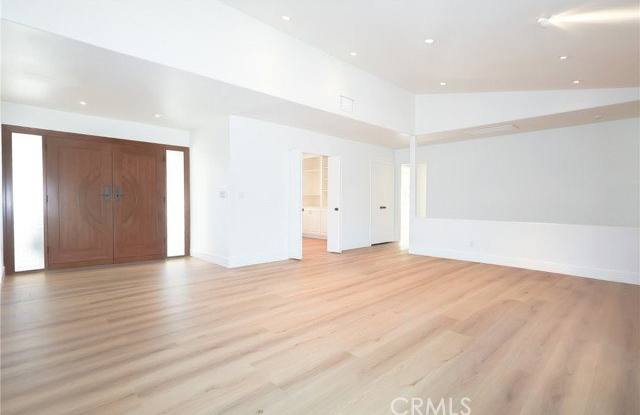 22458 Calipatria Drive Gallery 2