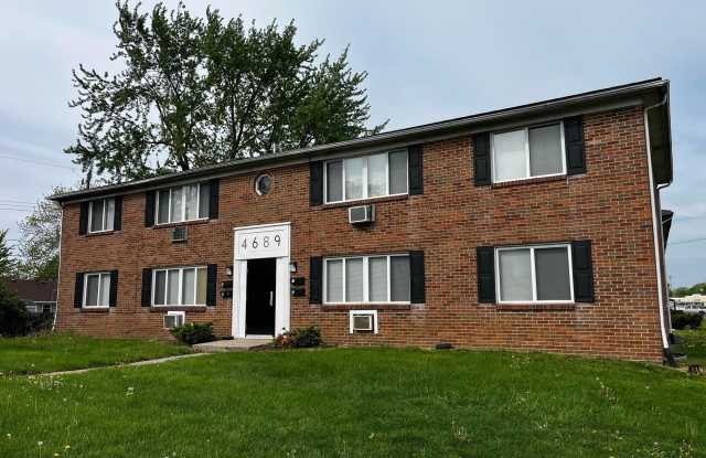 4689 Hilton Avenue photos photos