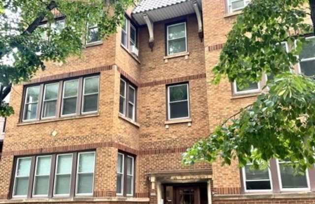 2300 W Sunnyside Avenue photos photos