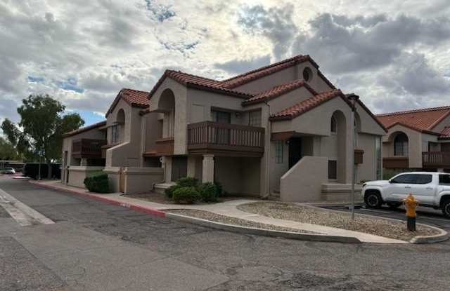 839 S Westwood photos photos