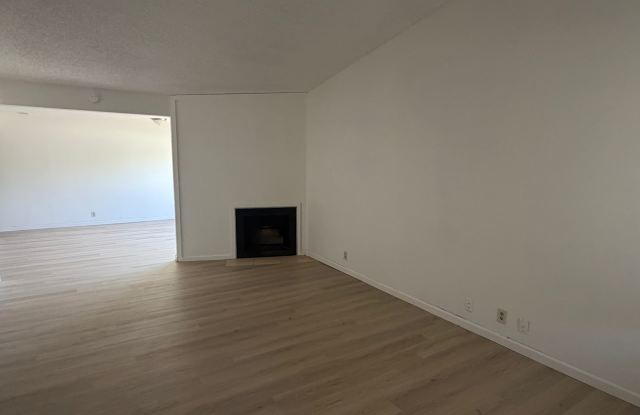 7230 Adobe Casa Ct Gallery 1