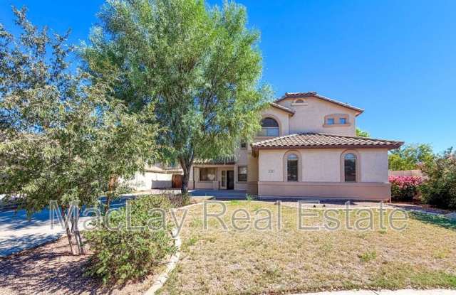 4765 S Joshua Tree Ln Gallery 2