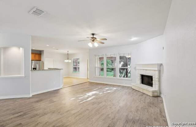 Welcome to your dream home-a stunning 4-bedroom, 2.5-bath residence photos photos