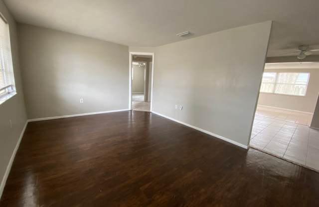 7526 Coventry Drive Gallery 2