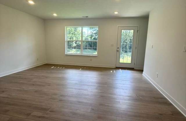 1853 Werner Lane Gallery 4