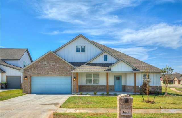 1421 Hickory Trail photos photos