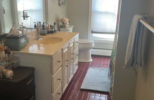 513 Academy Ave photos photos