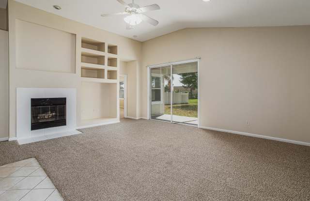 5776 Alamosa Circle Gallery 3