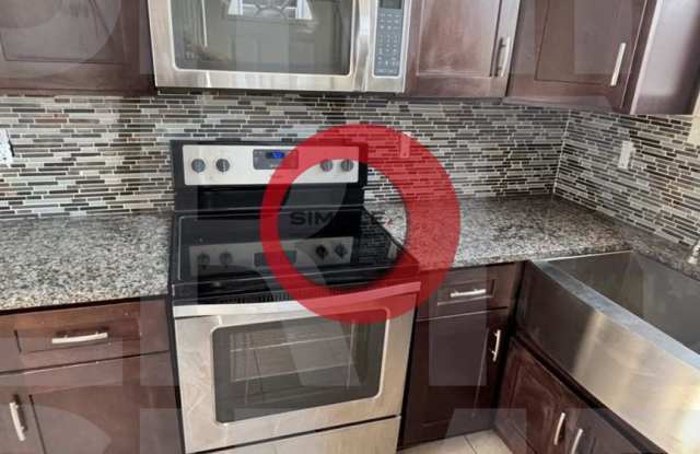 3 bed house - 312 Miller Street, Reading, PA 19602