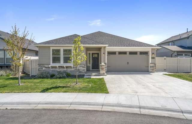 10743 West Thimbleberry Court - 10743 West Thimbleberry Court, Star, ID 83669