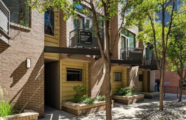 3 Story Condo with Rooftop Deck in Denver photos photos