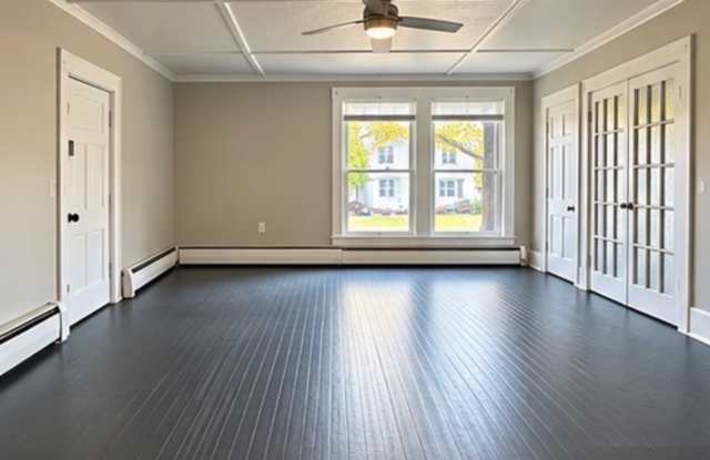 103 E Remington St Gallery 2