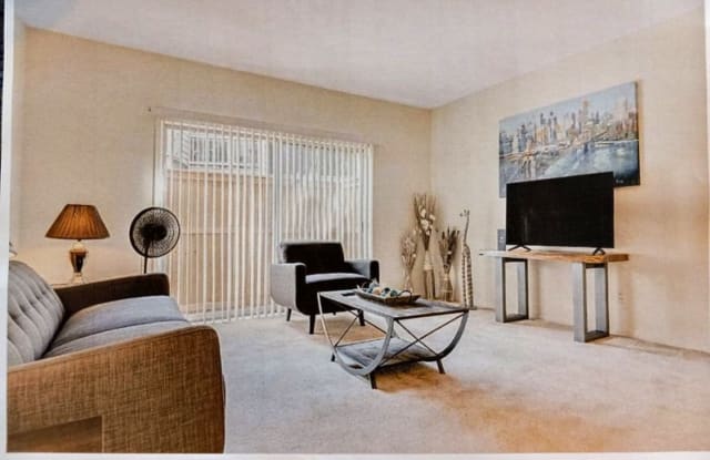 2100 Tanglewilde Ave - 2100 Tanglewilde Avenue, Houston, TX 77063