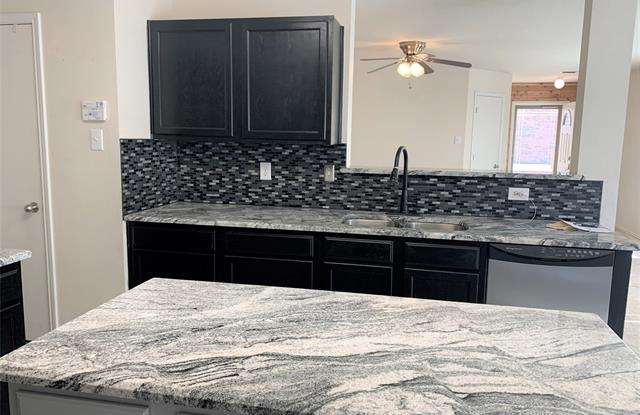1727 Shawnee Trail Gallery 4