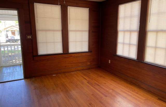 LAKE ELLA / MIDTOWN photos photos LAKE ELLA / MIDTOWN photos photos