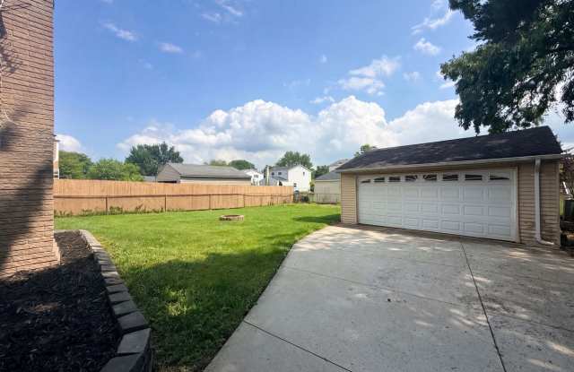 42196 Fairview Dr Gallery 2