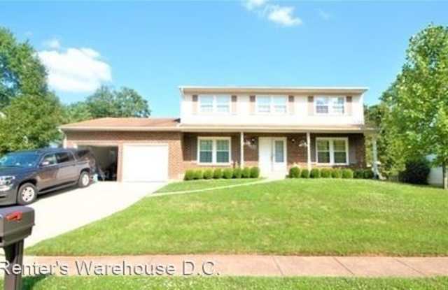 13381 Brookfield Court - 13381 Brookfield Court, Chantilly, VA 20151