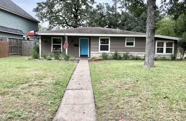 1435 Overhill St - 1435 Overhill Street, Houston, TX 77018