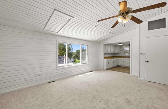 630 South Park Street - 630 South Park Street, Osceola, IA 50213