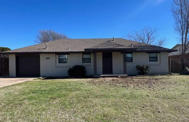 4704 SE Avalon Ave- COMING SOON! Gallery 1