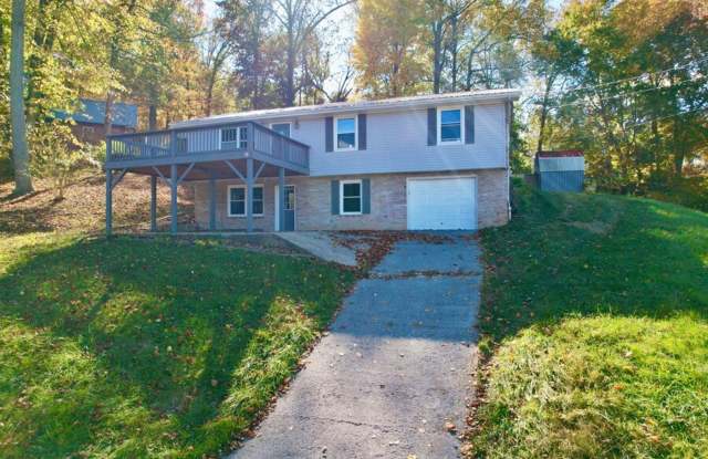 Charming 4-Bedroom Home for Rent in Kingsport, TN - 112 Fairwood St - 112 Fairwood Street, Bloomingdale, TN 37660 Charming 4-Bedroom Home for Rent in Kingsport, TN - 112 Fairwood St - 112 Fairwood Street, Bloomingdale, TN 37660