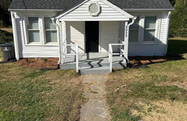 2923 OLD GREENSBORO ROAD - 2923 Old Greensboro Road, Winston-Salem, NC 27101