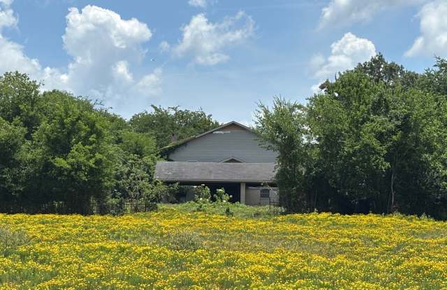 3834 Fenley Flat Road Gallery 3