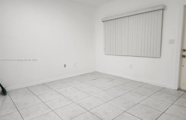 340 E 5th St - 340 East 5th Street, Hialeah, FL 33010 340 E 5th St - 340 East 5th Street, Hialeah, FL 33010