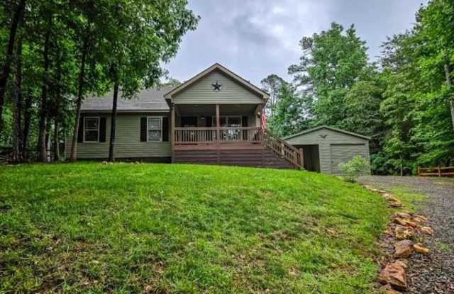 1385 Villa Drive photos photos
