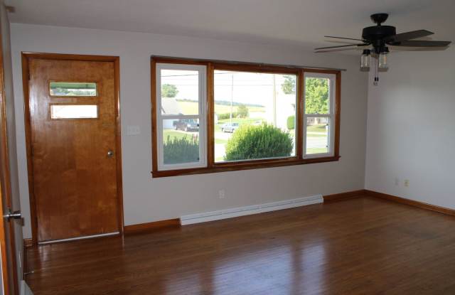 1443 Delta Rd, Red Lion, PA 17356 Gallery 2