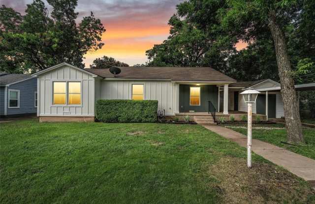 3224 Edmond Avenue photos photos