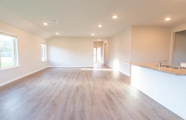 5400 Greenridge Lane Gallery 3