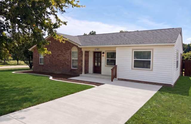 Newly Renovated 4-Bedroom Home in Memphis – Housing Vouchers Accepted! Gallery 1