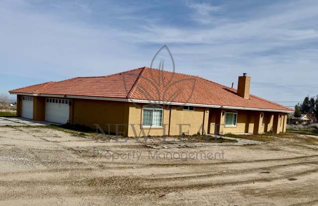 4290 Smoke Tree Road photos photos