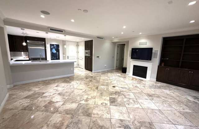 7175 E Camelback Road Gallery 3