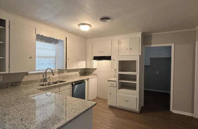 8 Diana Dr Gallery 2