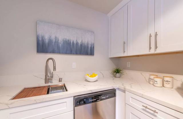 568 Vista Ave photos photos