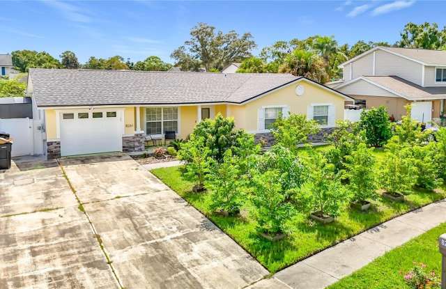 8261 MALVERN Circle Gallery 1