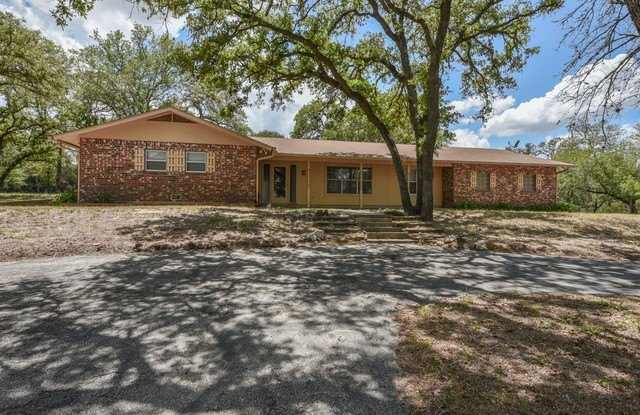 366 COUNTY ROAD 344 - 366 County Road 344, Wilson County, TX 78121
