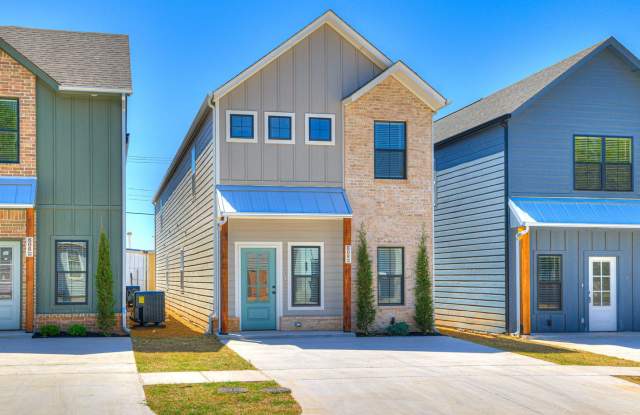 Brand New Duplexes Downtown Edmond photos photos Brand New Duplexes Downtown Edmond photos photos