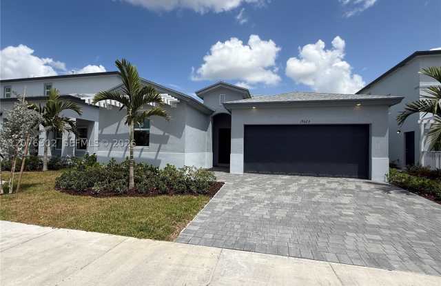 19623 SW 337th Ter Gallery 1