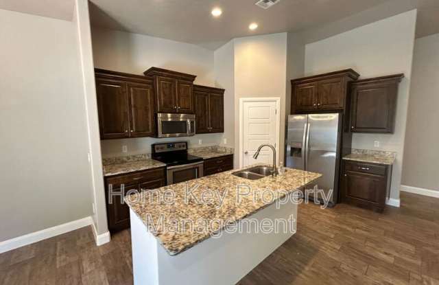 3271 W 2650 S Gallery 1