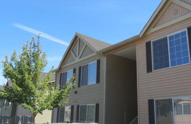 Pebble Creek Village Apartments Gallery 1