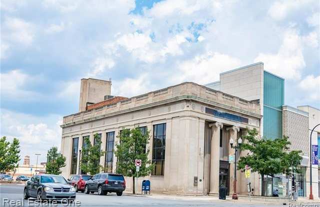 13650 MICHIGAN Avenue Gallery 2