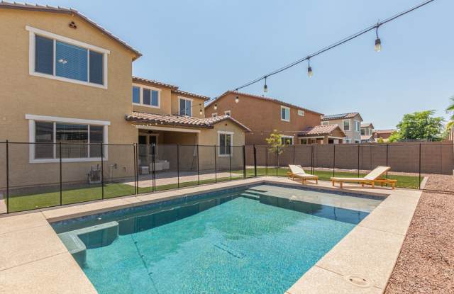 Fabulous SOLAR home in Sienna Hills! with Fenced Pool! photos photos