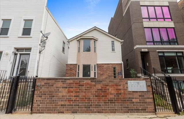1464 W Ohio St photos photos
