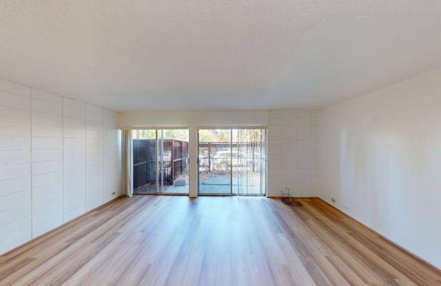 2627 Hillegass Avenue photos photos