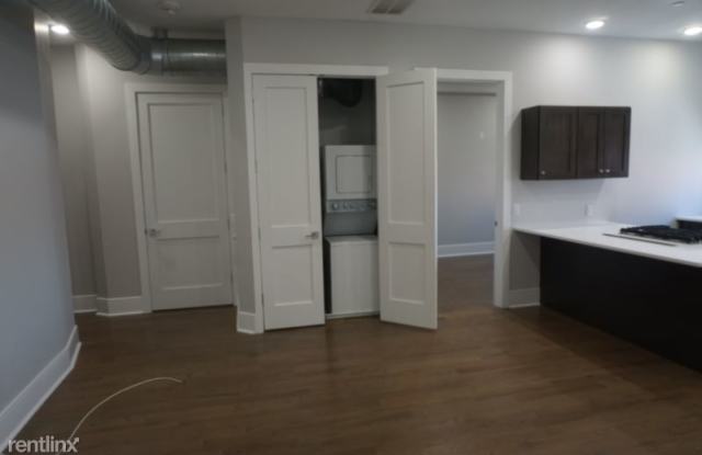 161 Main Street 205 Gallery 2