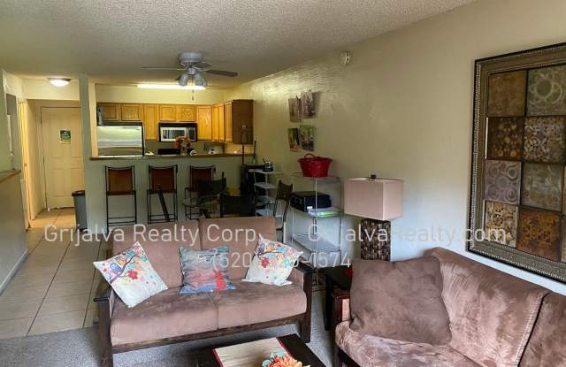 Furnished 2 Bedroom Condo with Community Pool Close to the UofA! (Speedway/Euclid) - 931 North Euclid Avenue, Tucson, AZ 85719