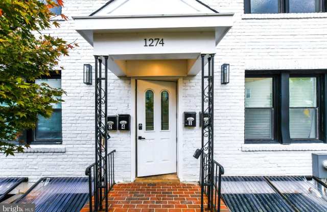 1274 MEIGS Place NE Gallery 3